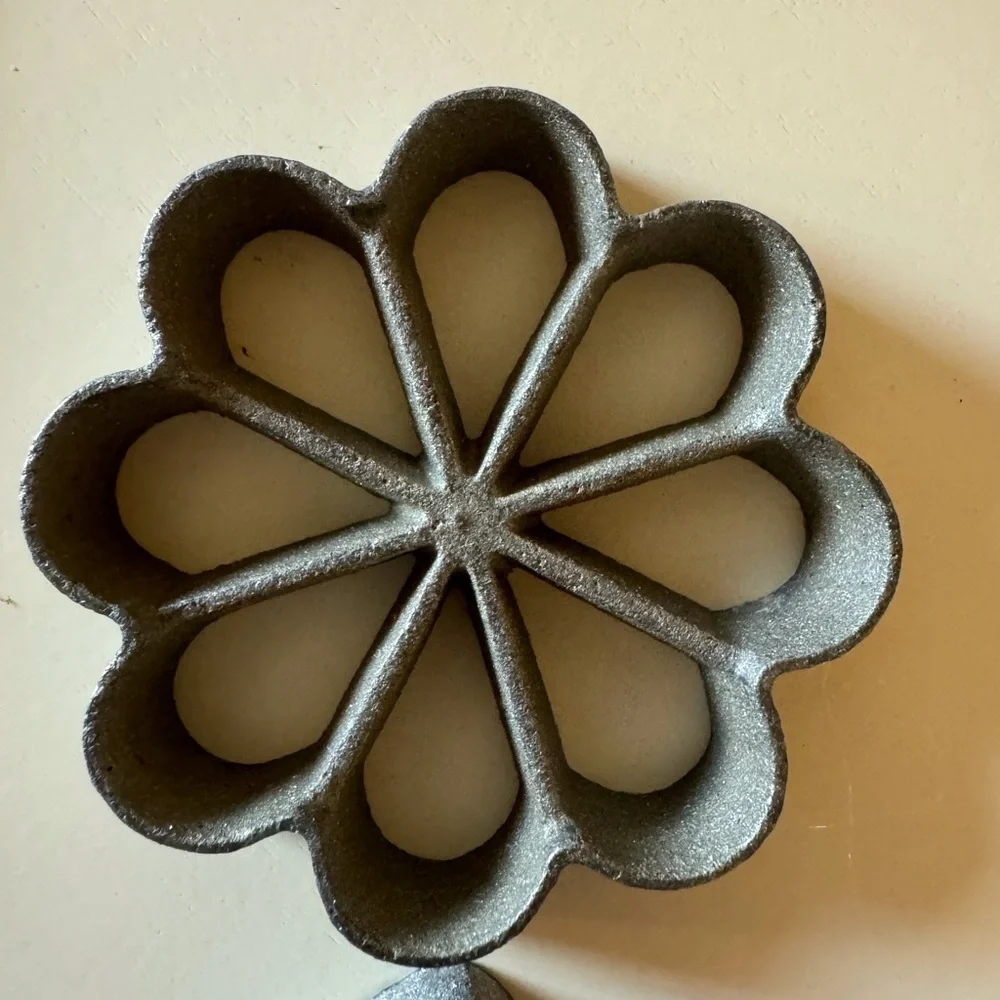Vintage Rosette Iron set for cookies and pastry shells, etc.